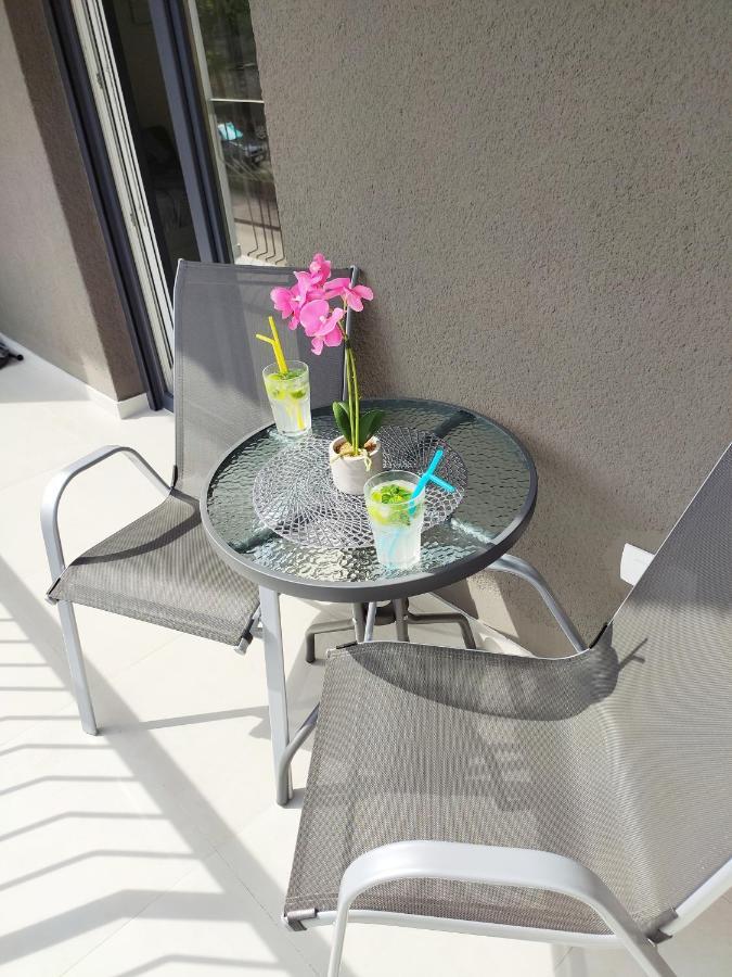Apartman White *